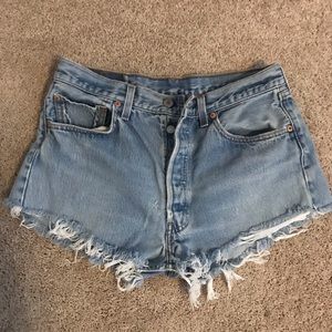 Vintage 501 Levi cut off shorts